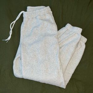 Abercrombie and Fitch Essential Sunday Sweatpant